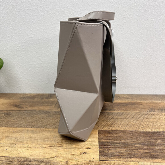 FINELL Axis Diamond Print Tote Convertible Bag‎ - Picture 10 of 12